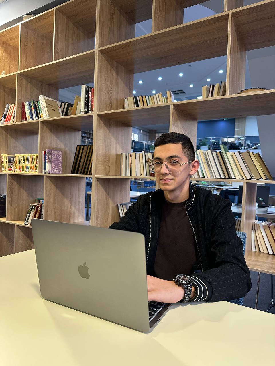 Озодбек Қодиржонов